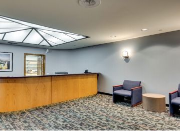 340 W Butterfield Rd, Elmhurst, IL 60126